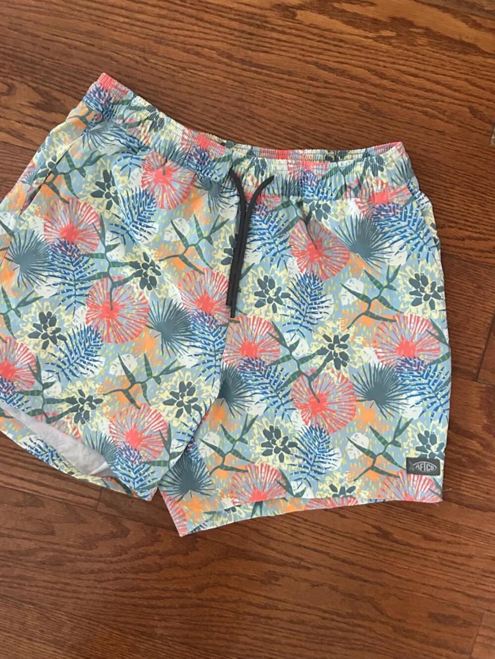 AFTCO Strike Swim Shorts Fishing Shorts Tropical Floral Elfin Yellow Size Medium